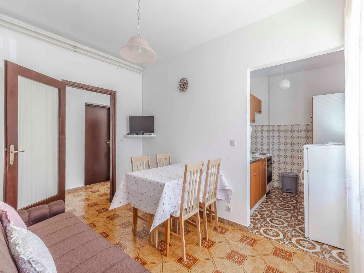 Mira Apartamento Poreč Exterior foto