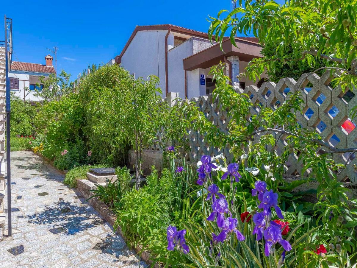 Mira Apartamento Poreč Exterior foto